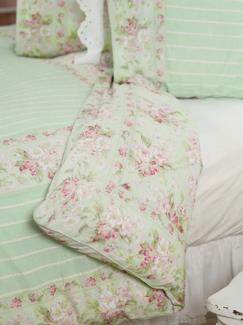 Apple Blossom Queen Duvet Pillowcase Set - Light Green