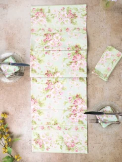 Apple Blossom Runner - Light Green