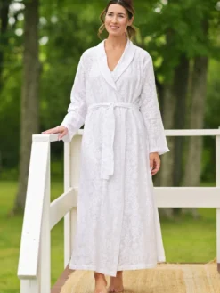 Beloved Lace Dressing Gown - White