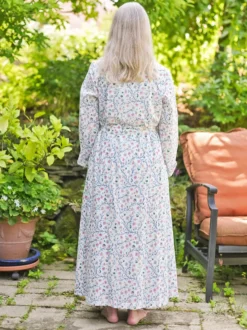 Chelsea Dressing Gown - White