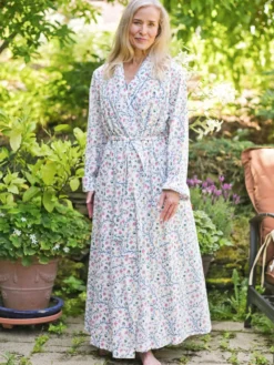 Chelsea Dressing Gown - White