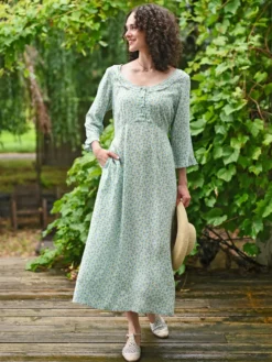 Daphne Tea Dress - Powder Blue