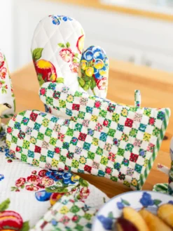 Fruit Basket Patchwork Oven Mitt Set of 2 - Multi