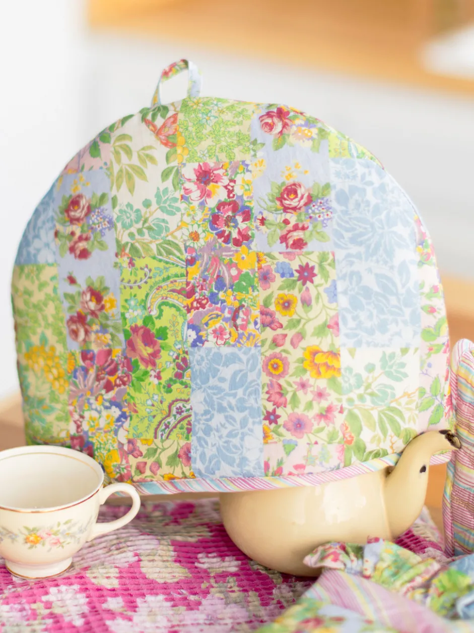 Garden Collage Tea Cozy - Pastel
