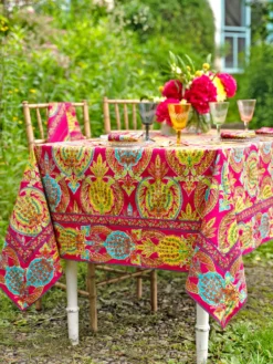 Hello Pineapple Tablecloth - Fuchsia