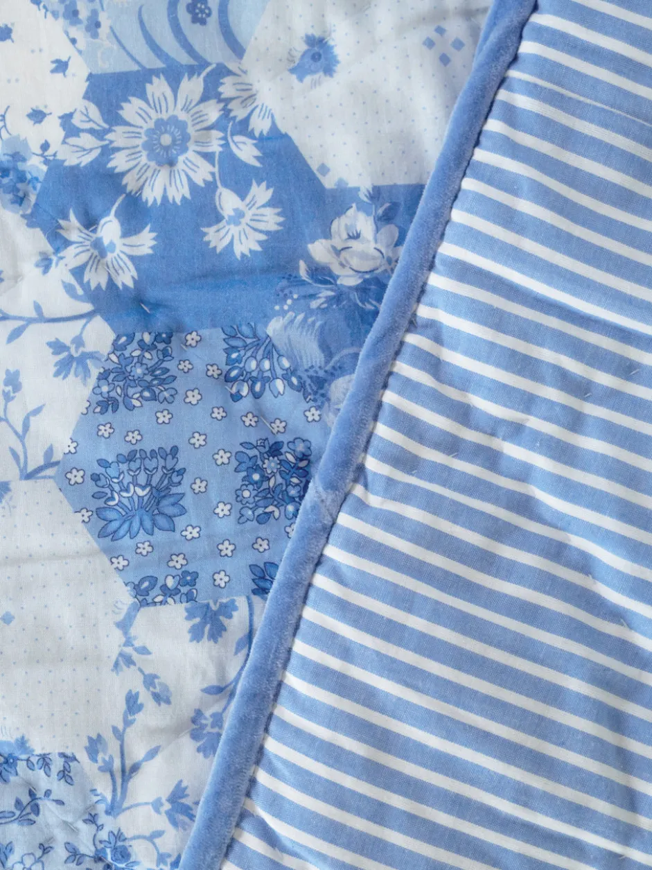 Porcelain Patchwork Quilt - Blue