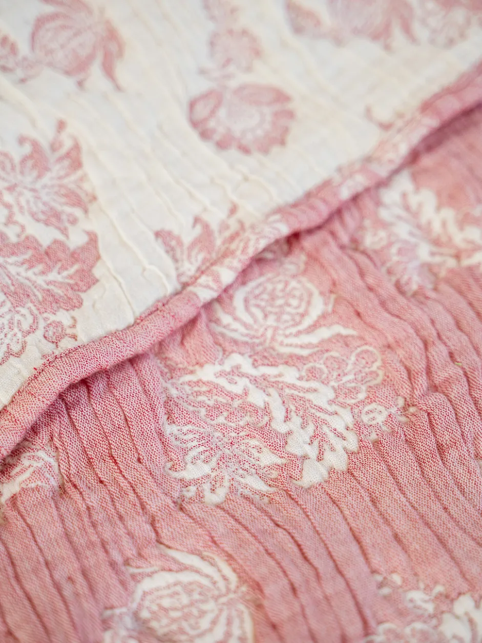 Rebecca's Matelasse Blanket - Rose