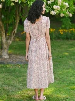 Rosebud Dress - Ecru