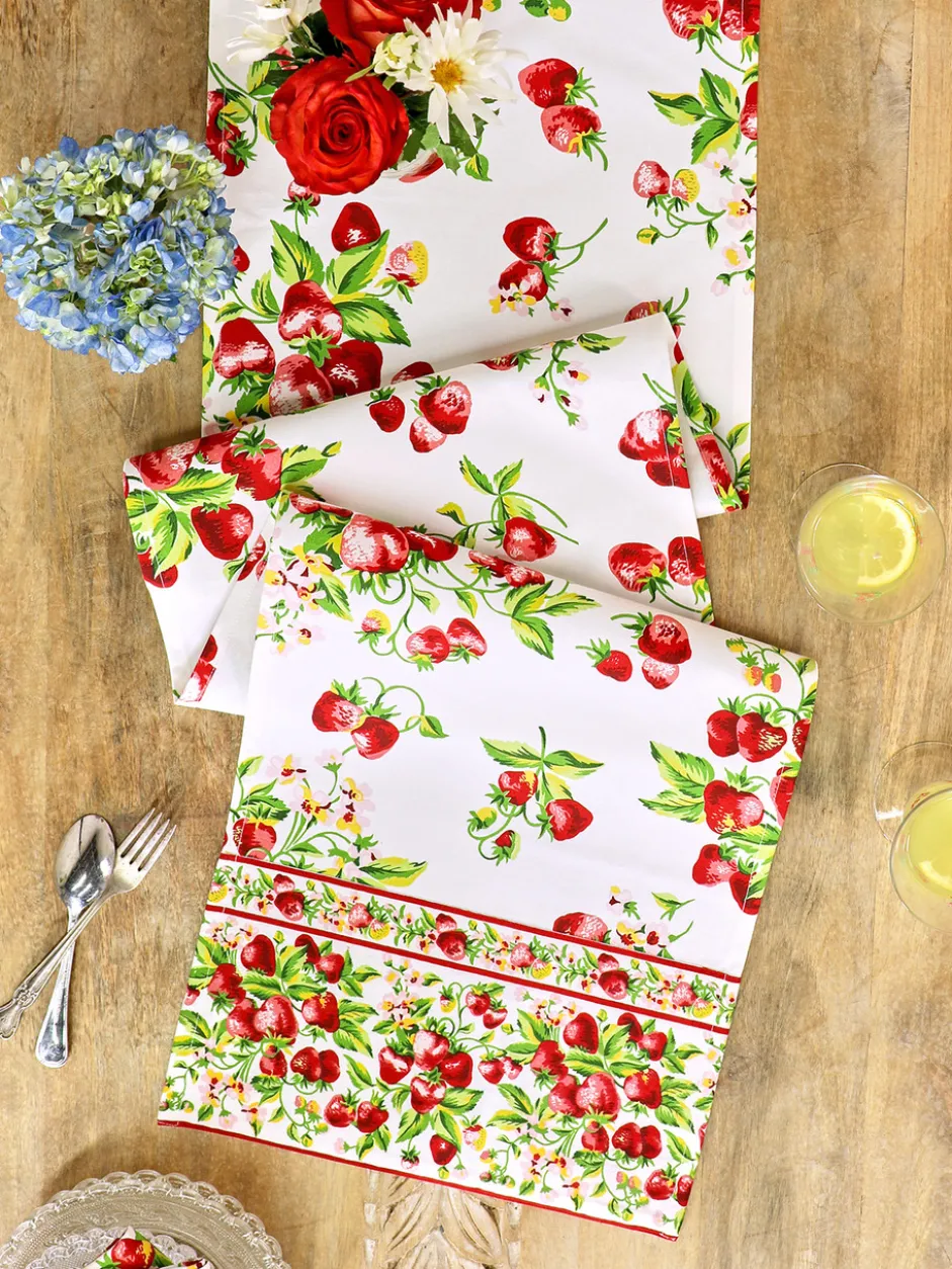 Strawberry Basket Runner