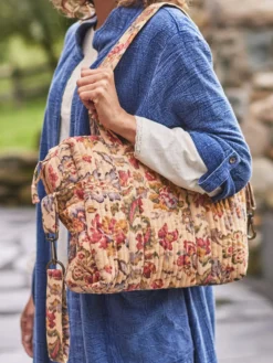 Travellin' Quilted Bag - Ikat Antique