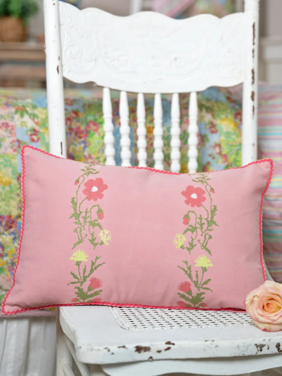 Trellis Cushion Cover - Pink